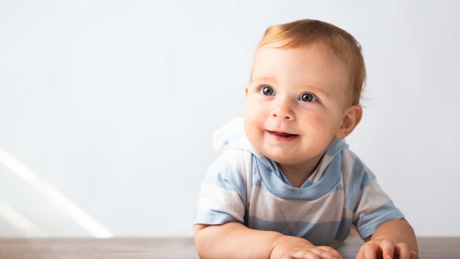 Is My 18-Month-Old Behind? A Gentle Guide for Concerned Parents